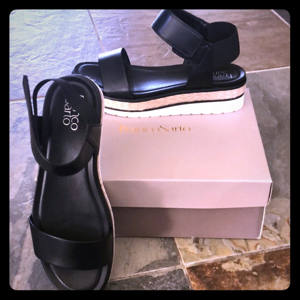 Platform leather sandals